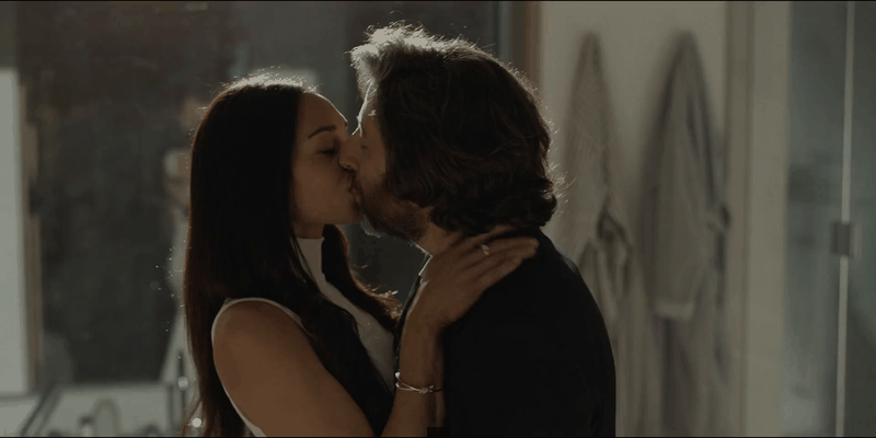 c672ade4-227c-434d-b4b0-16b25dc3d05b.gif