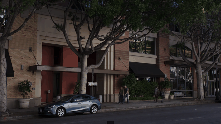 bca56d3f-0dfb-4cde-a1cb-b77ac2ba6555.gif