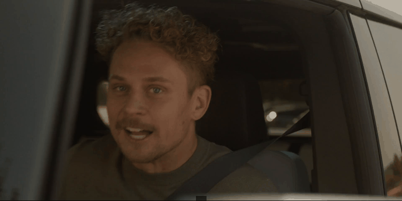 578fad68-ed77-4005-b1ef-ac4ce10fa542.gif