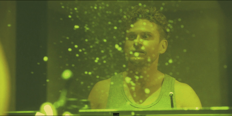 fa4a1d0f-c0c1-4713-b838-6aecfb735469.gif