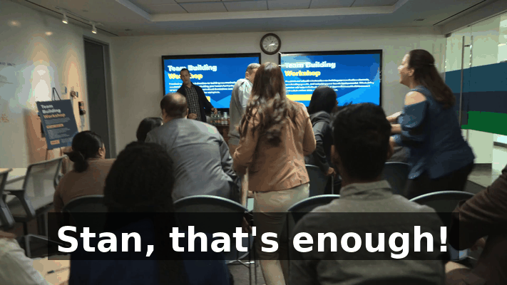 a9177191-f427-4b24-aaa4-31a2a4b6683a.gif