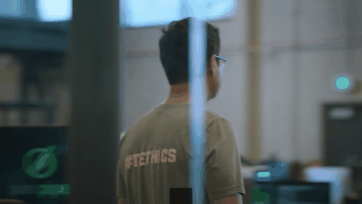 d78e0baa-6159-446e-8c00-64c5cff5f6ee.gif