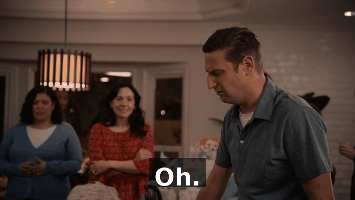 e5a862ad-d17c-45a7-be71-7f267eea5b9d.gif