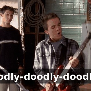 ♪ Doodly-doodly-doodly... ♪