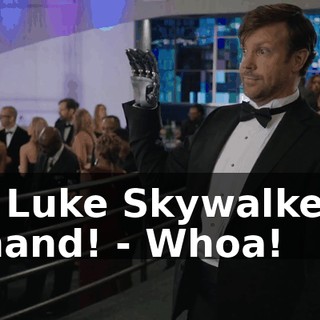 - Luke Skywalker hand! - Whoa!