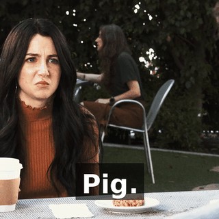33b97aee-5e0d-4449-9a44-e345d6dabb5a.gif