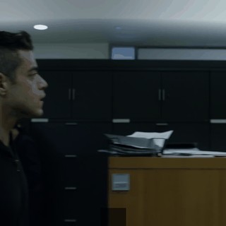 3c2c61a0-bc38-45ba-a27d-5f16fee0d28b.gif