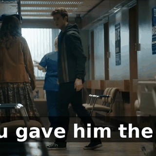 4bca7b15-81eb-4d66-a834-416e0f313a52.gif