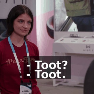 - Toot? - Toot.