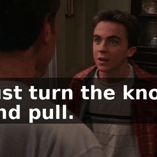 Just turn the knob and pull.