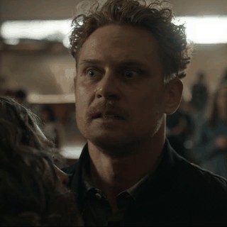 80686ee2-0d35-493b-9786-c386bfb7b5c1.gif