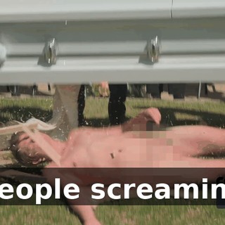 [people screaming]