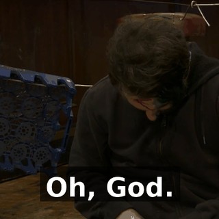 b2e46d83-0871-4ff8-8f4d-86d53e95e631.gif