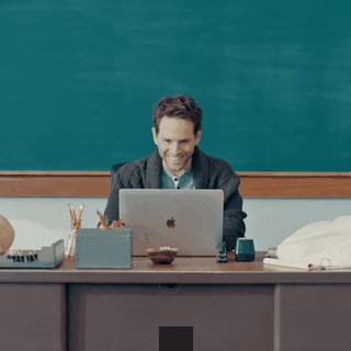 bbb94ef0-f81a-4a01-9c8a-5b91fe178270.gif