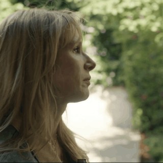 e13e081e-fa1b-4c68-9f85-fdae2712d4e7.gif