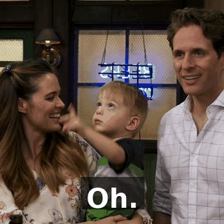 eaf6d9f4-9f82-41a8-9a22-6d8d88f36d8c.gif