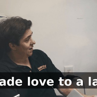 ec8570b8-22f1-40b1-9843-e8f1be50d816.gif