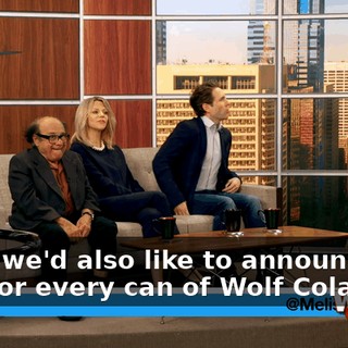 eff123a3-f0aa-4a33-b00b-349ed293d55e.gif