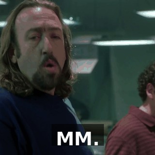 MM.